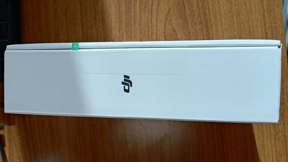 DJI Osmo Mobile 7 gimbal