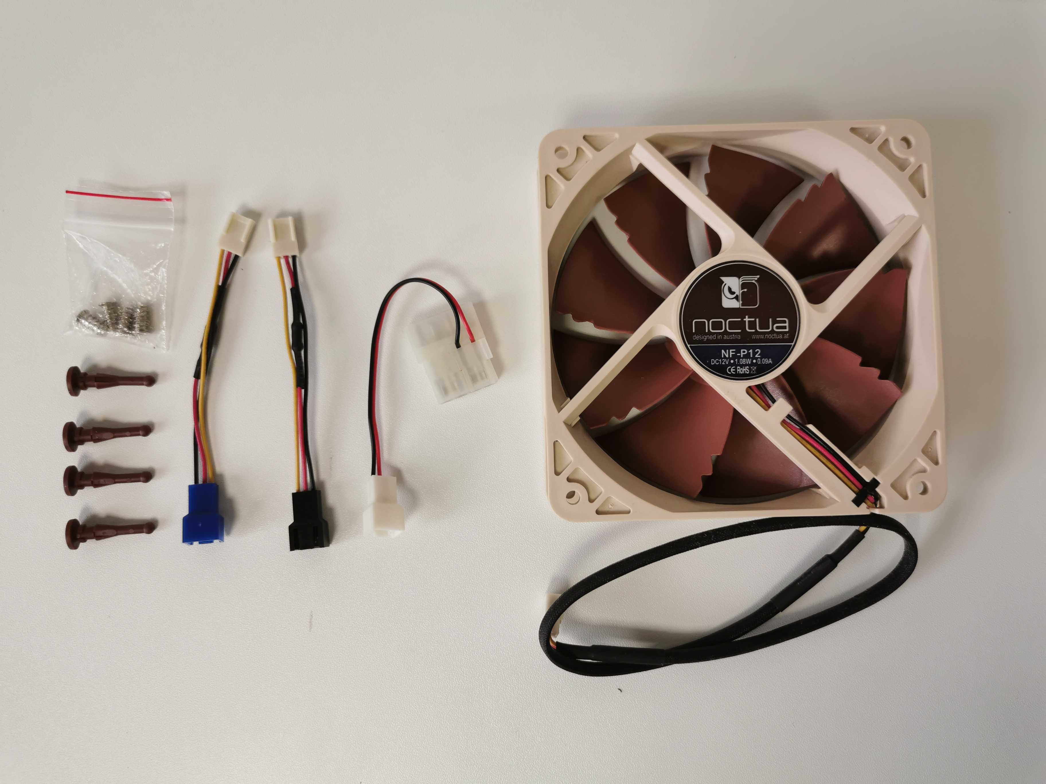 Комплект от три броя вентилатори Noctua NF-F12 PWM и Noctua NF-P12