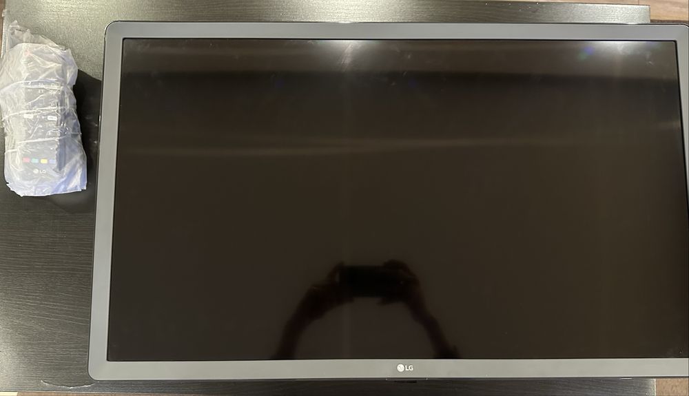 Televizor LG SMART Model 32LK610BPLB