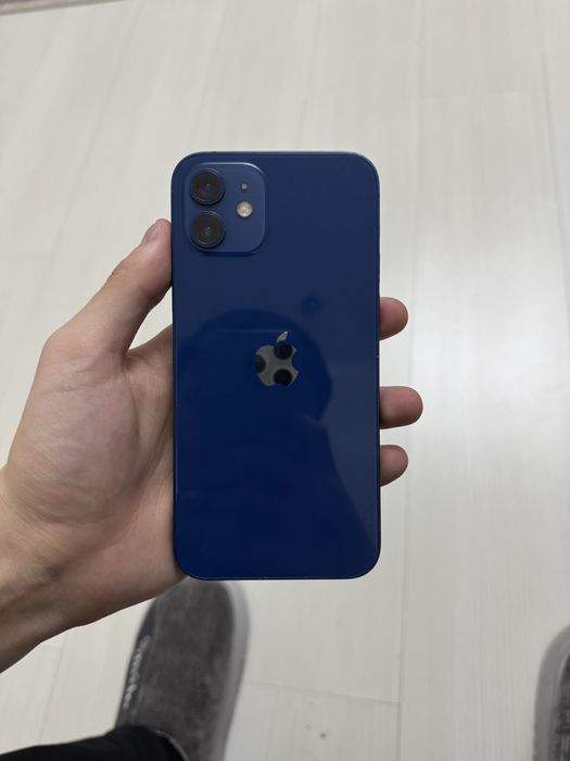 Продам айфон 12 iphone 12