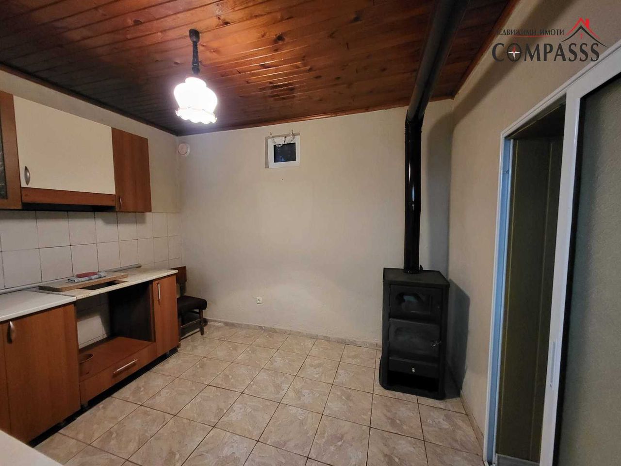 Продава се Къща в Добрич, Автогара - 70 кв.м за 1035 €/кв.м - Снимка #1