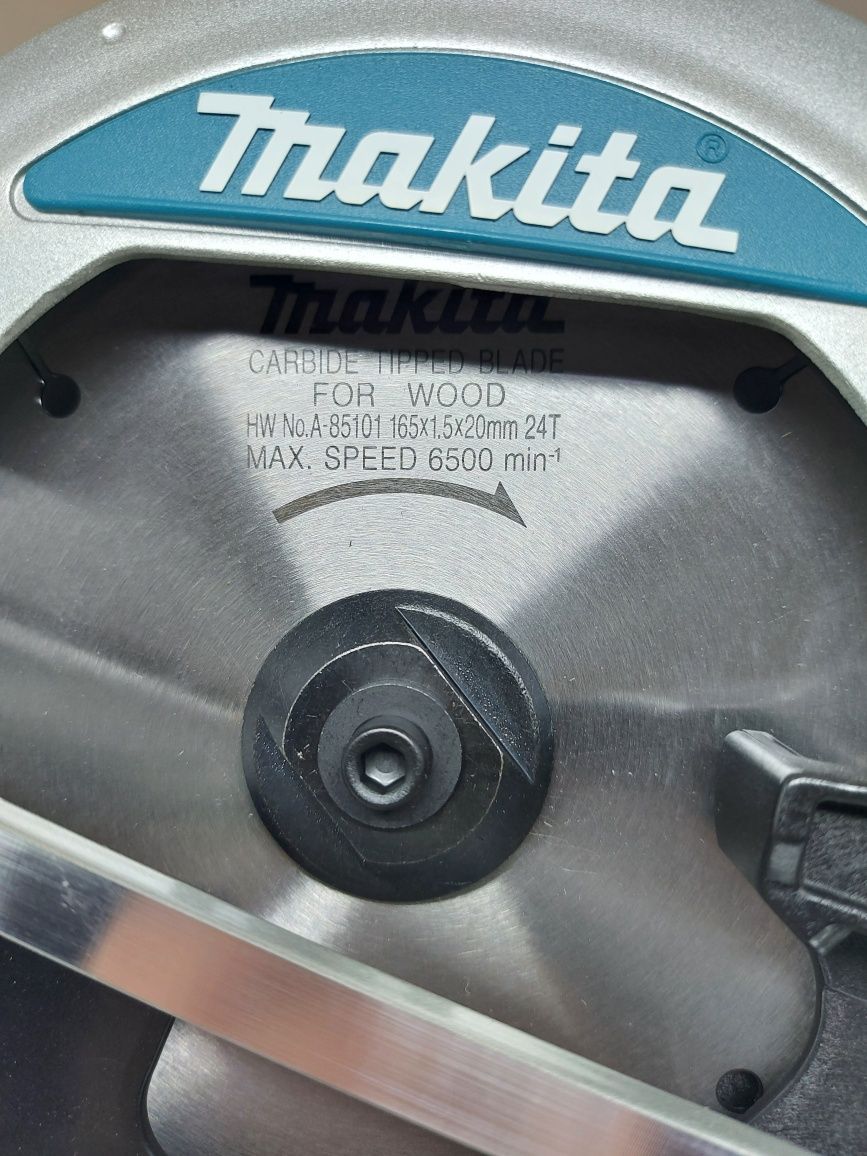 Акумулаторен циркуляр Makita DSS610Z