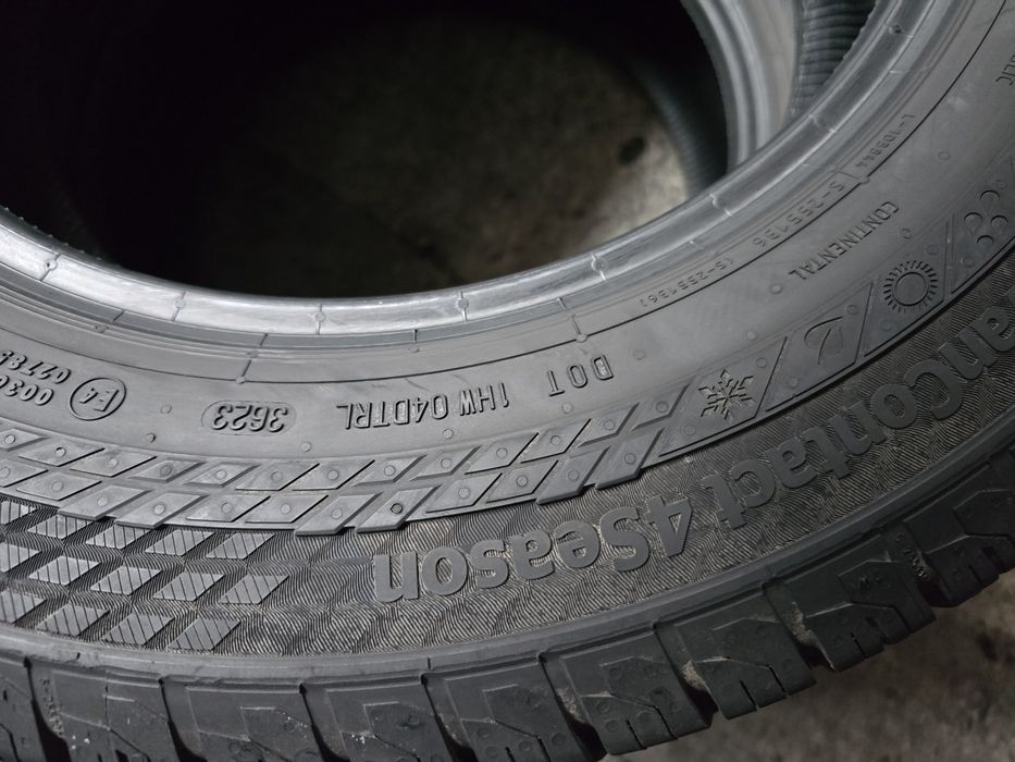 Continental 215/65 R16 C 109/107T MS all season