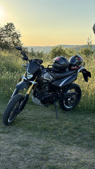 Vând supermoto suzuki cat A1 125cc