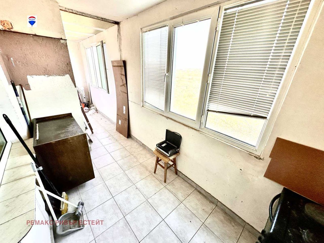Продава се Двустаен апартамент в Русе, Чародейка - Юг - 64 кв.м за 852 €/кв.м - Снимка #2