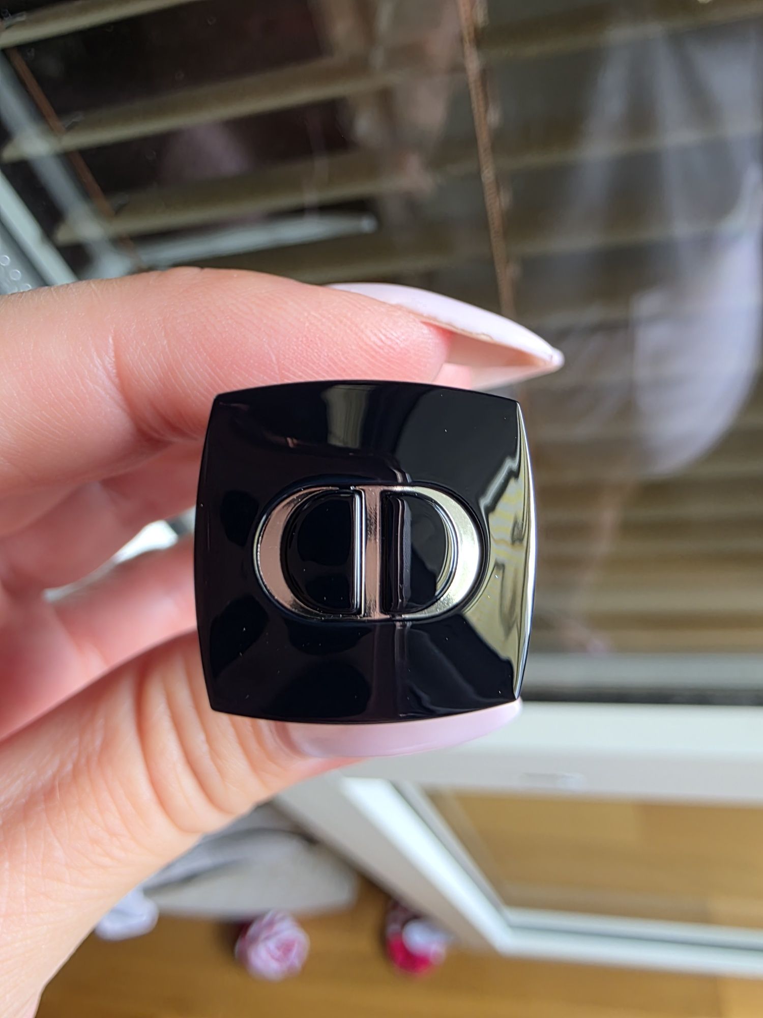 DIOR forever течно матово червило