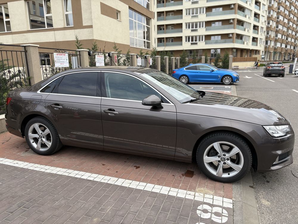 Audi A4 / Virtual/ Webasto/ 2019