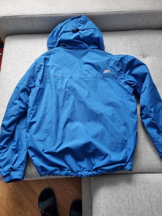 Vând greaca barbati mărimea M