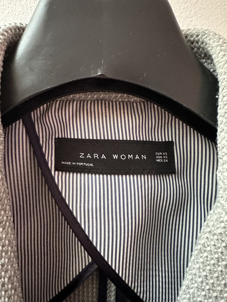 Сако Zara сиво