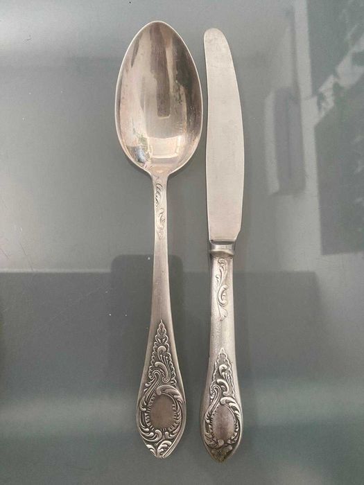 Tacamuri vintage argintate