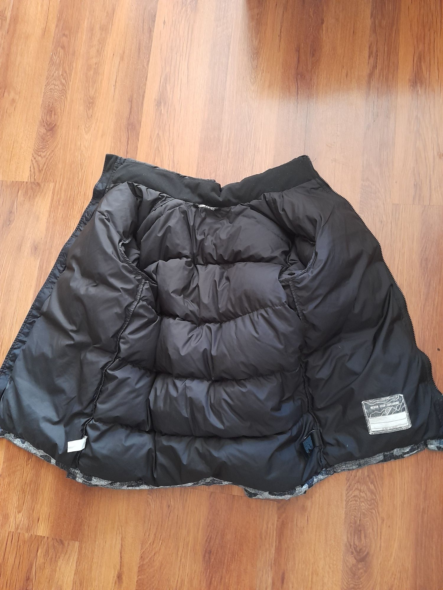 The north face мъжко яке S размер.