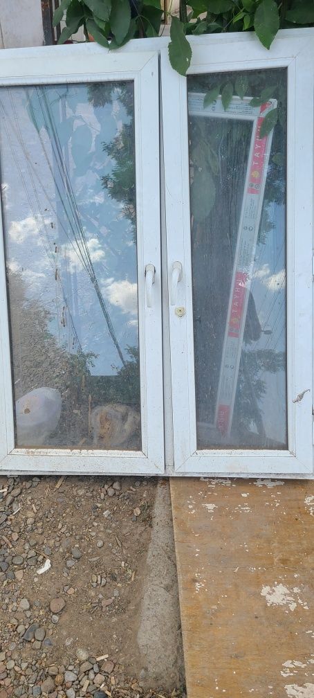 Akfa eshik romlar uydan chiqqan narsalar batareya vanna temir eshiklar