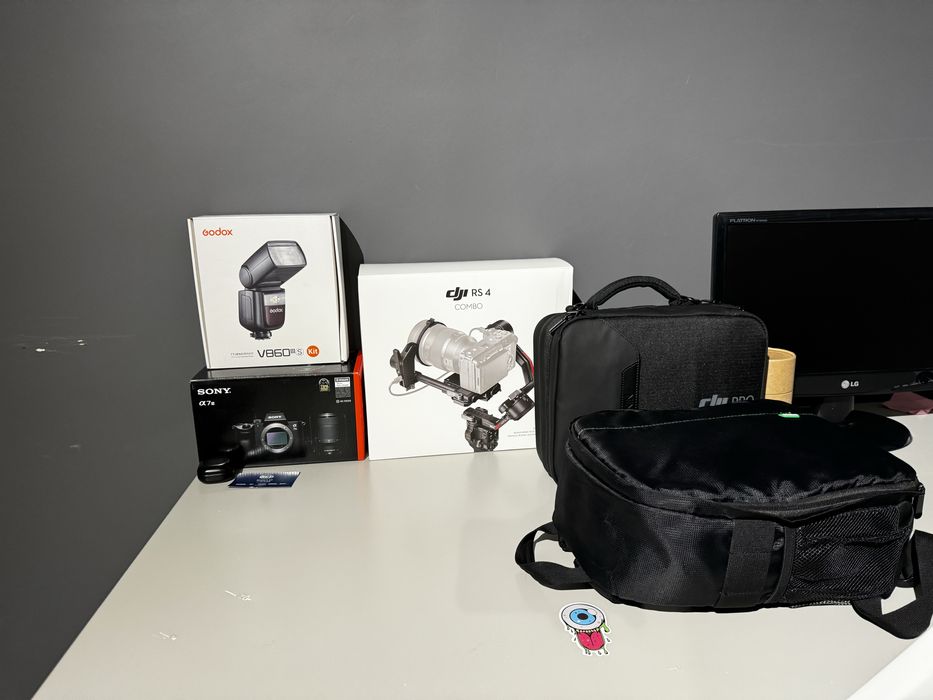 Продам Sony a7 iii и Dji rs4
