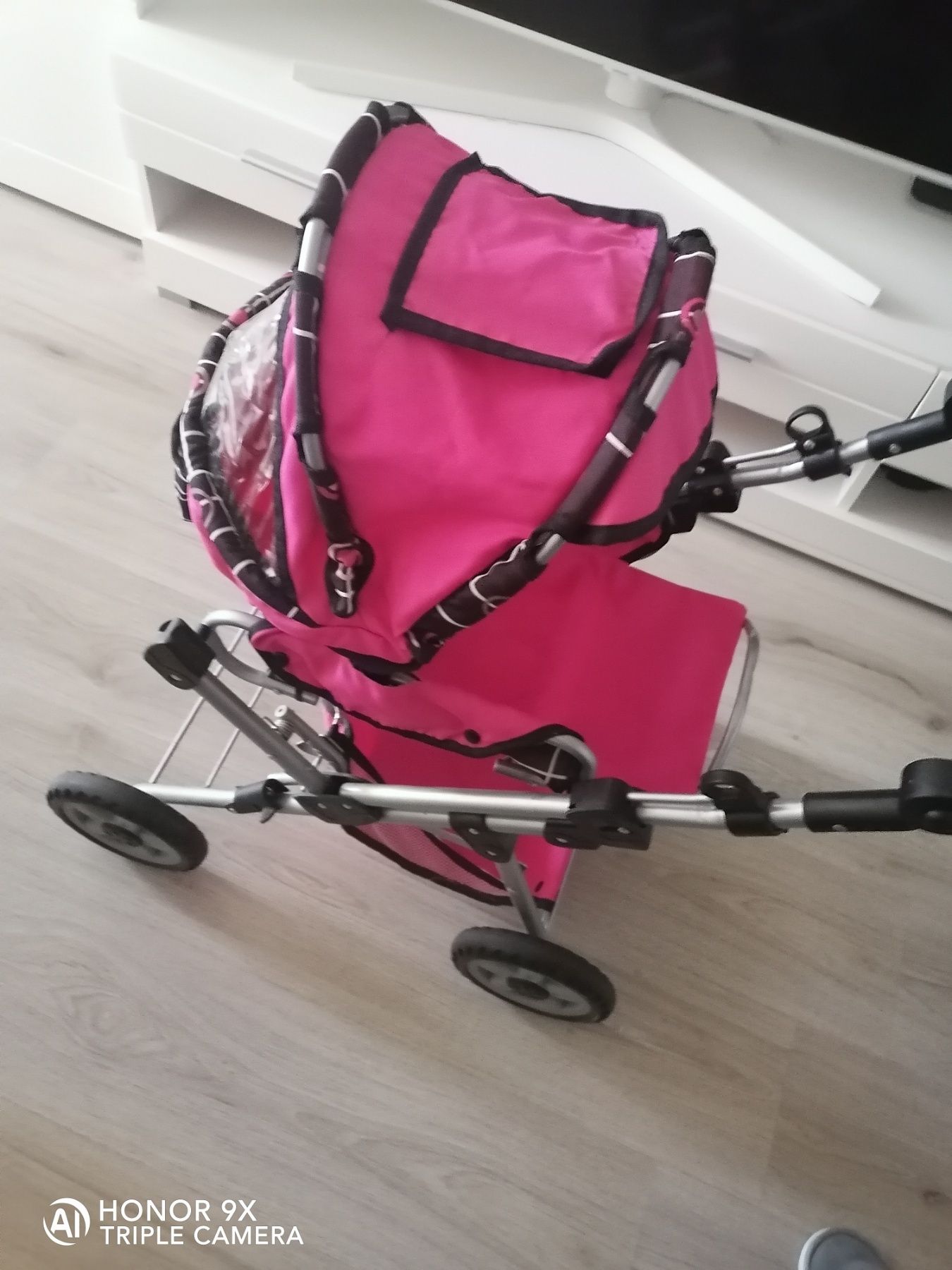 Детска количка като нова
