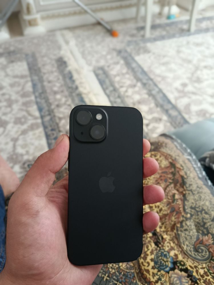 Продам iPhone 15