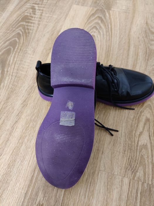 Vând pantofi de damă