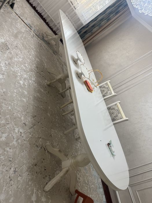 Стол стуля продоется срочно