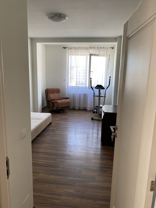 Apartament 3 camere mobilat si utilat strada Teilor