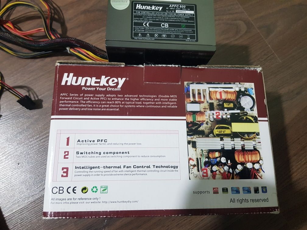 Блок питания Huntkey 600 ватт