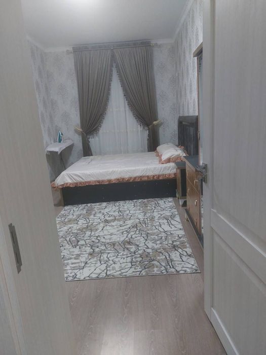 Миробод ойбек метро ёнида ижарага квартира бор