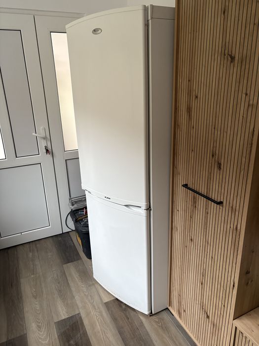 Frigider Whirpool 5450 combina frigorifica