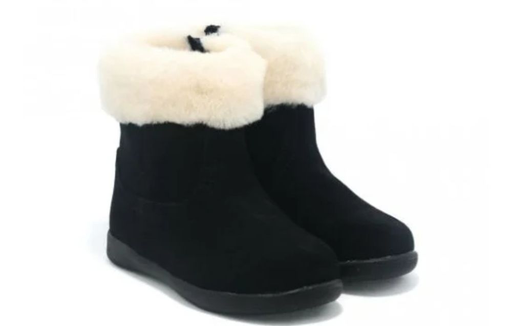 Cizme UGG, marime 22, imblanite