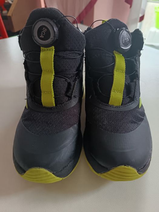 Ghete Adidas fortuna boa neon Nr 32