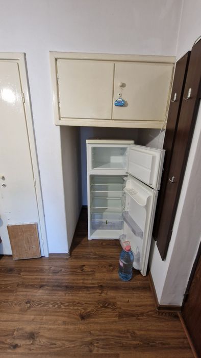 Închiriez apartament renovat 2 camere decomandate