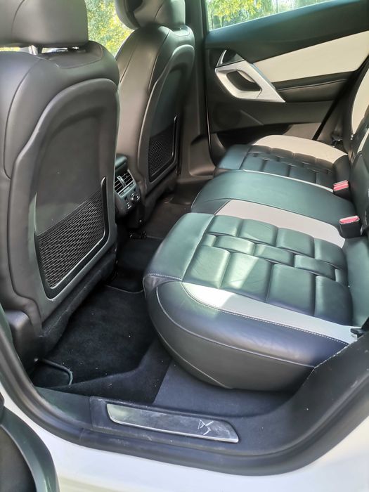 Vând,Citroen DS5, hibrid, 2.0D, 200 cp, 4x4,  din 2012 , automată.