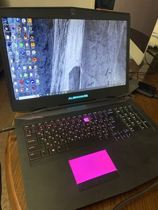Dell Alienware 17 игровой ноутбук