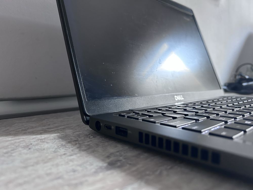 Laptop Dell Latitude 5400 touch screen