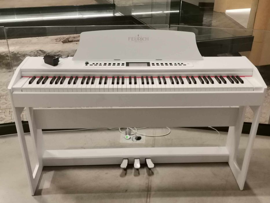 Дигитално пиано FEURICH Olya Evo бяло