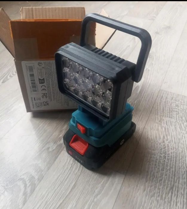 Лэд прожектор акомуляторный