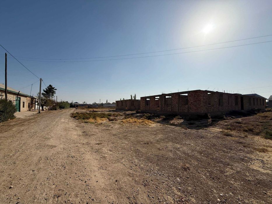 Ер  майдони Срочни Сотилади