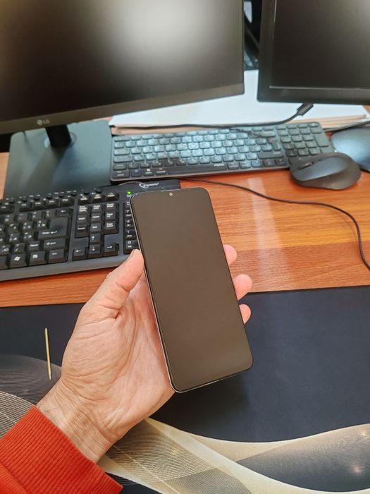 Honor X7a 128gb(2024)iwlawi zur aybi yuq tozza telefon