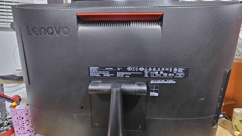 Моноблоки Lenova V310z/ i3 7100/ddr4 8gb