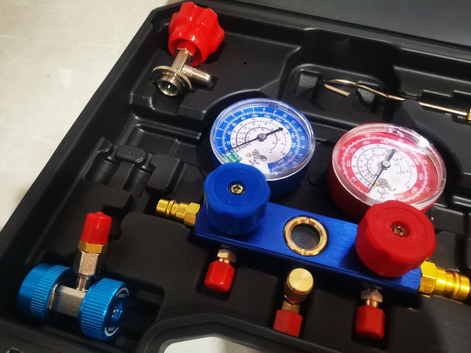 Set trusa baterie manometre verificat freon/clima auto, AC