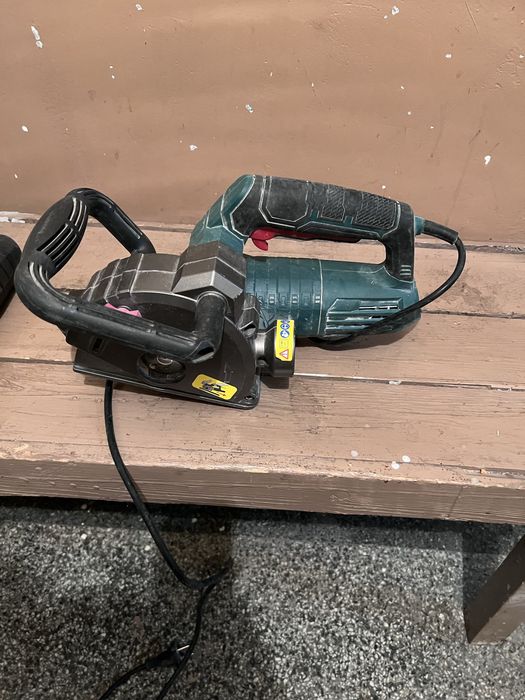 Каналокопачка Parkside 1500 w