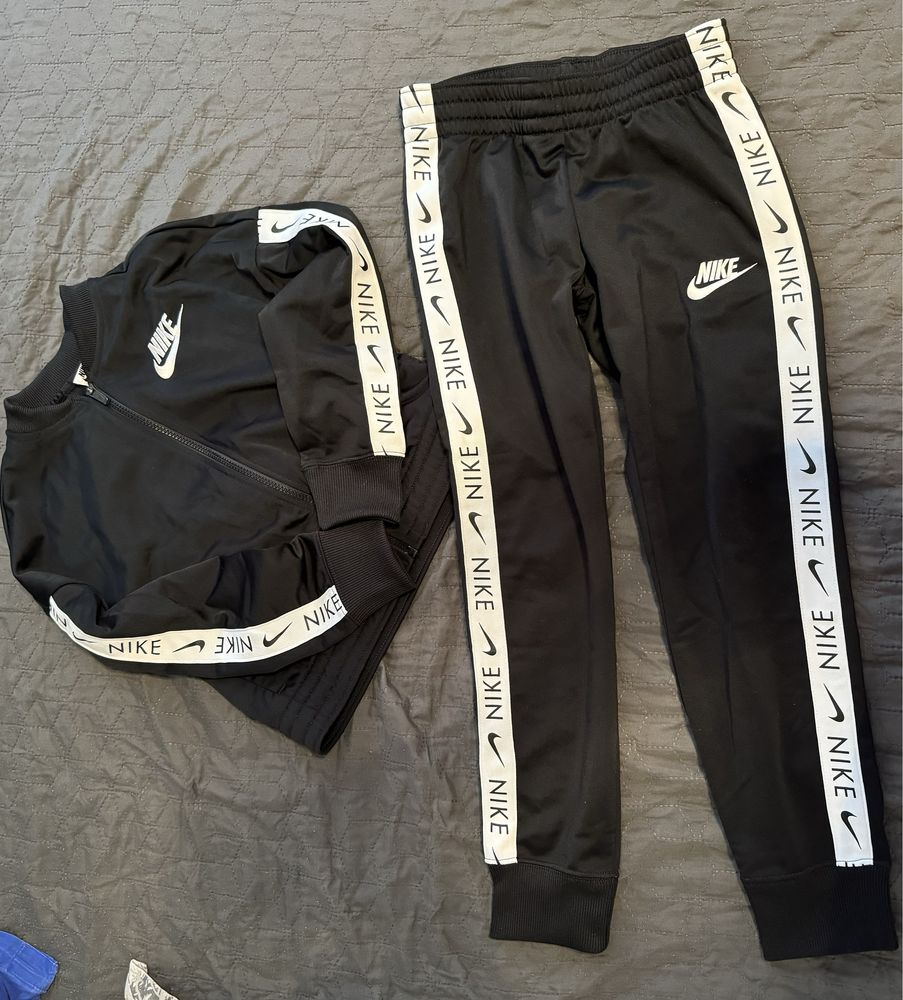 Детски екип Nike
