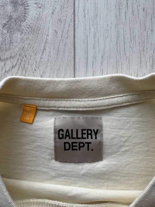 Tricou gallery dept