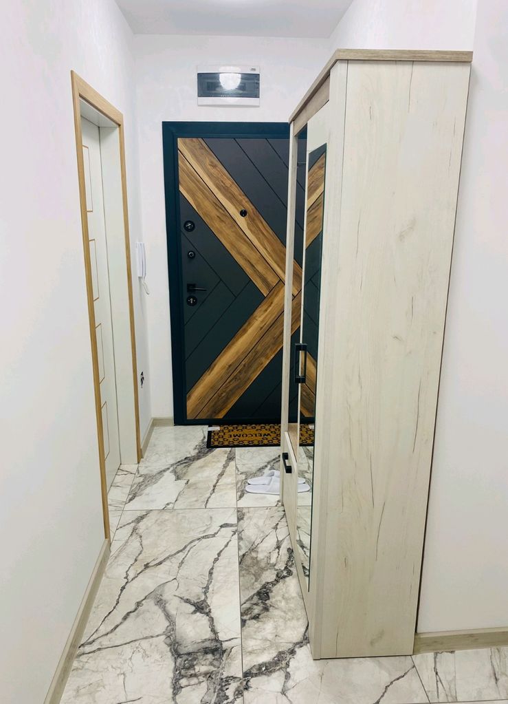 Дава се под наем Двустаен апартамент в Варна, м-т Пчелина - 60 кв.м за 612 € - Снимка #8