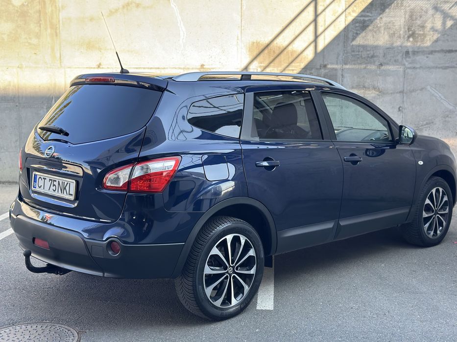 Nissan Quashqai+2 2.0 diesel automat 150cp/7 lucuri/ Panoramic