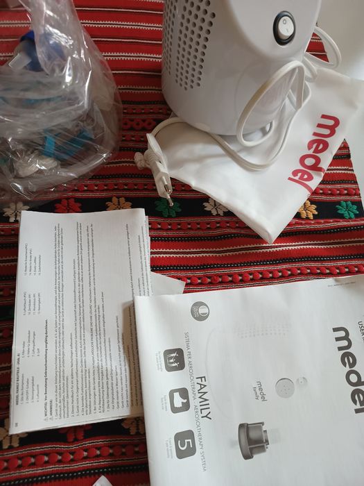 Aparat aerosoli cu compresor Medel, adulți și copii