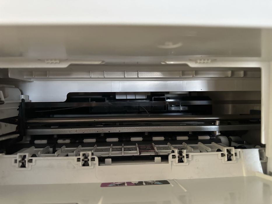 Принтер  HP DeskJet 2320 All-in-One