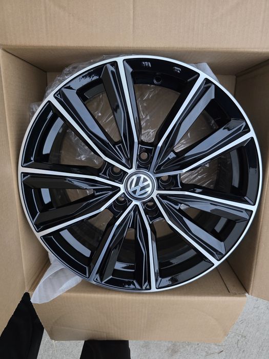 Jante de aliaj pentru vw pe 17 marca silver line model Akron