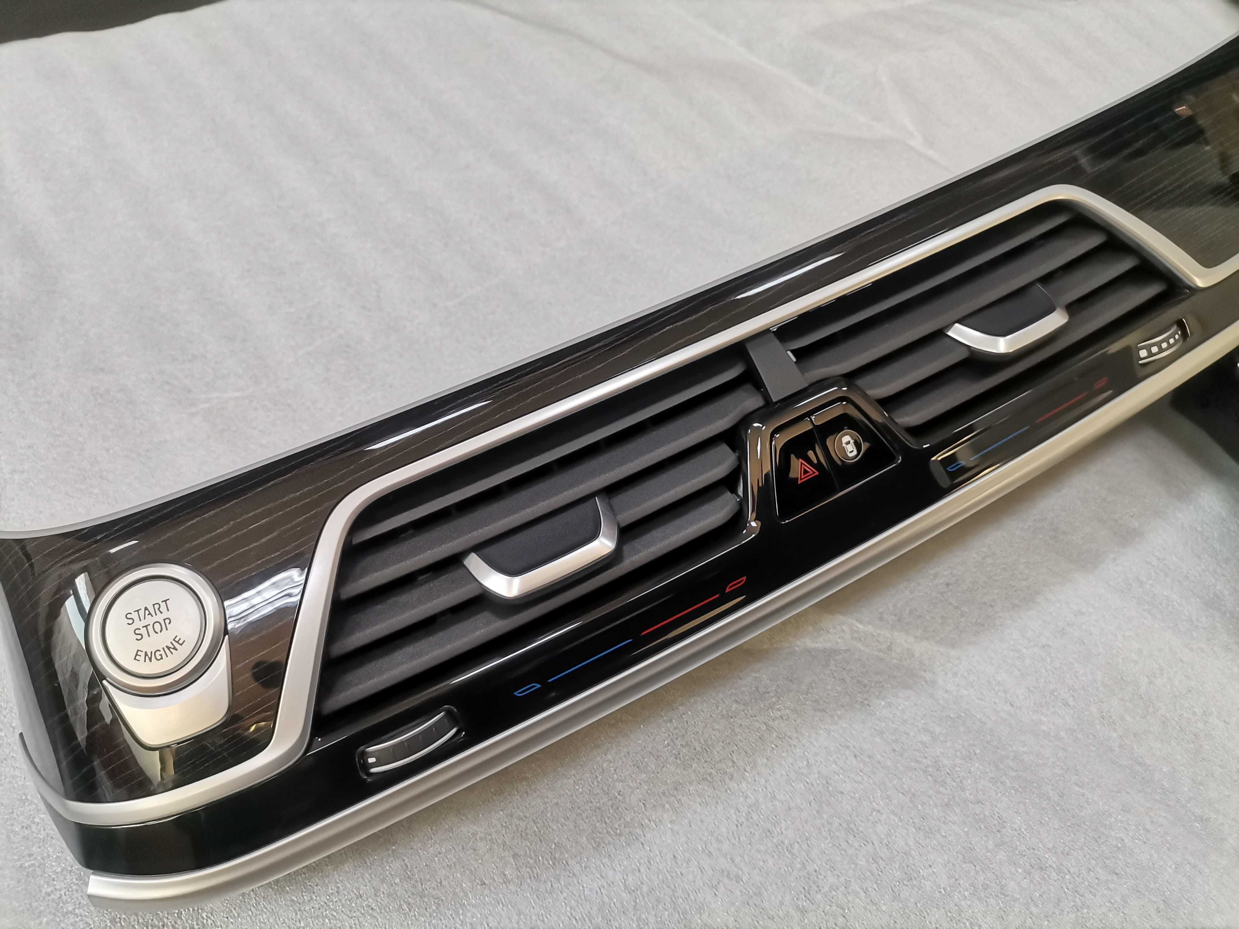 Лайсни Табло BMW G11 G12 Facelift Touch Ambient Fineline Schwartz