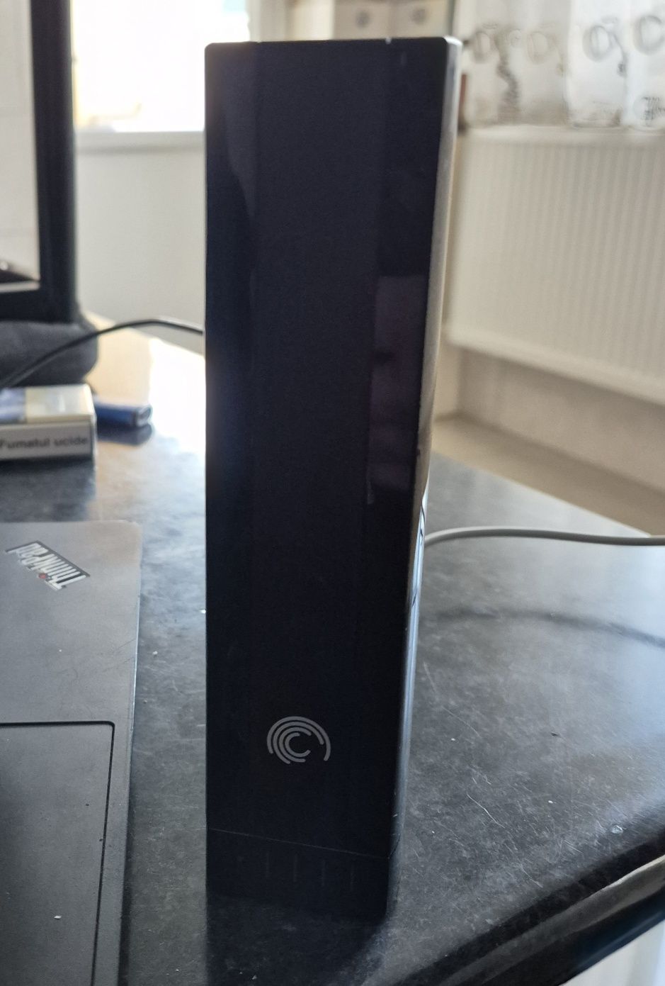 vand Hard Extern Seagate Backup Plus..capacitate  3 TB.