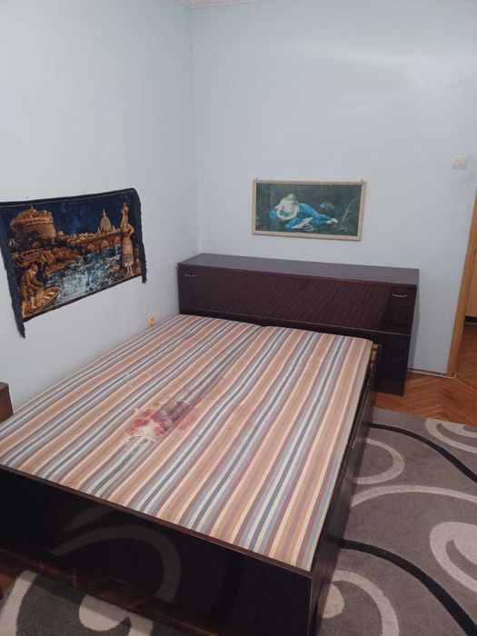 Подарявам стари мебели