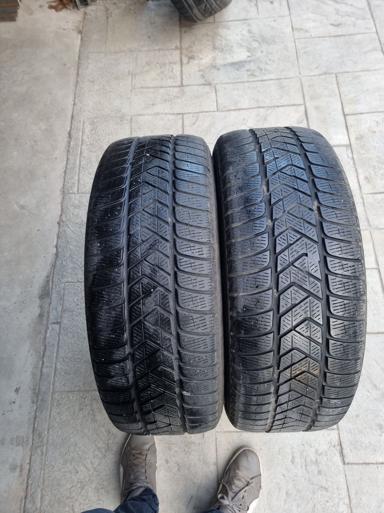 2 броя 235/55/19 гуми PIRELLI Scorpion Winter 4119 5 мм грайфер