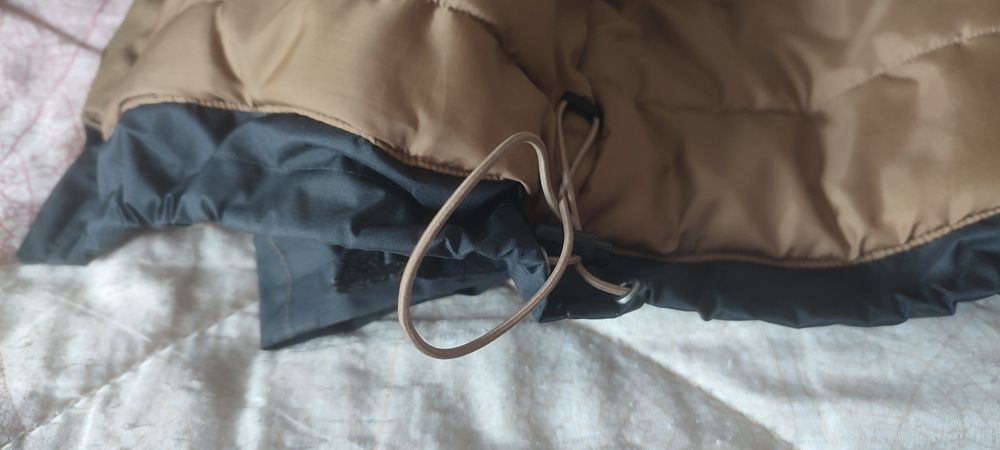 Мъжко непромокаемо яке за преходи